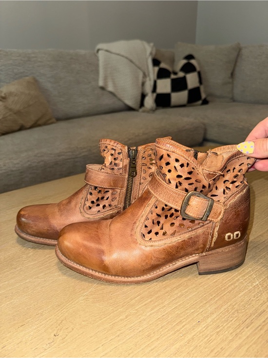Bed Stu Shoes - Bed Stu Heather Cognac Cutout Leather Ankle Booties with Buckle